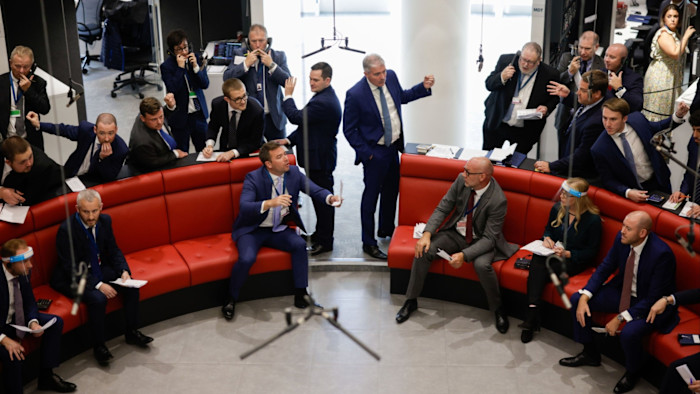 LME halts trading in ‘technical outage’