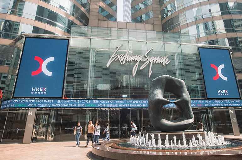 Hong Kong’s IPO Queue Tops 500 Amid Sponsor Shortage