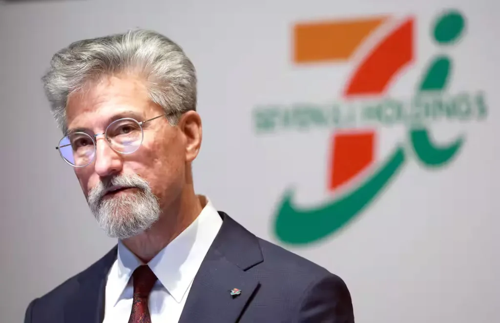 Seven-Eleven Operator Tries to Rebuild Its Edge