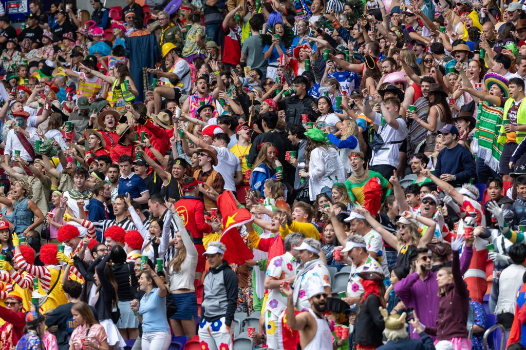Defending the Claymore in Kai Tak cauldron