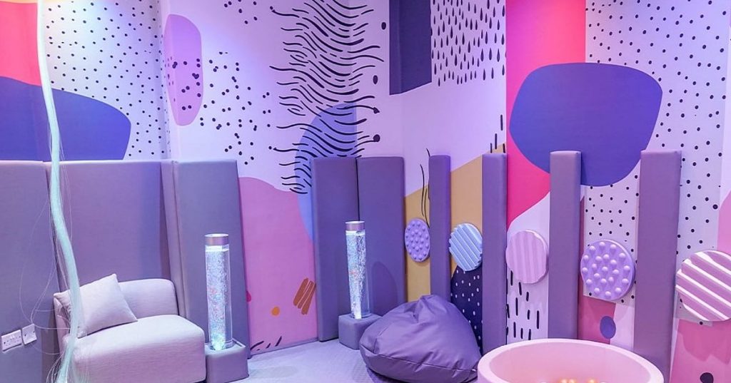 Dubai RTA Unveils Sensory Rooms at Al Satwa and Oud Metha Bus Stations to Support People with Autism