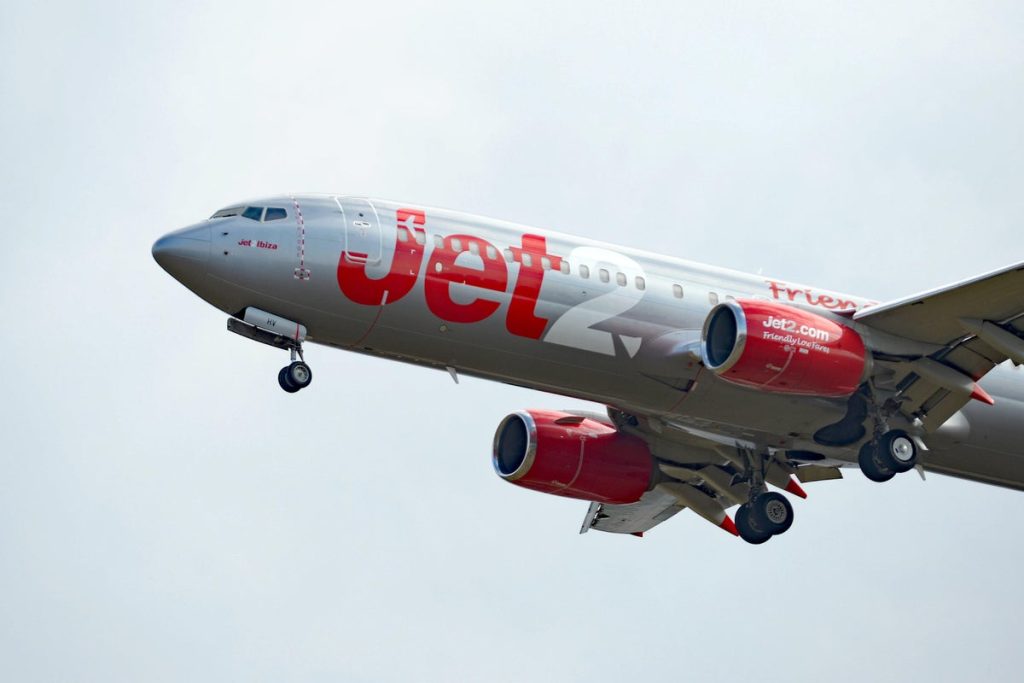 Jet fuel shortage: All the airlines cancelling flights as easyJet and Jet2 issue updates