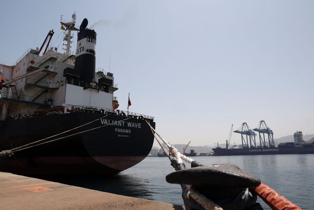 UAE Races to Expand Oil Exports Beyond Hormuz
