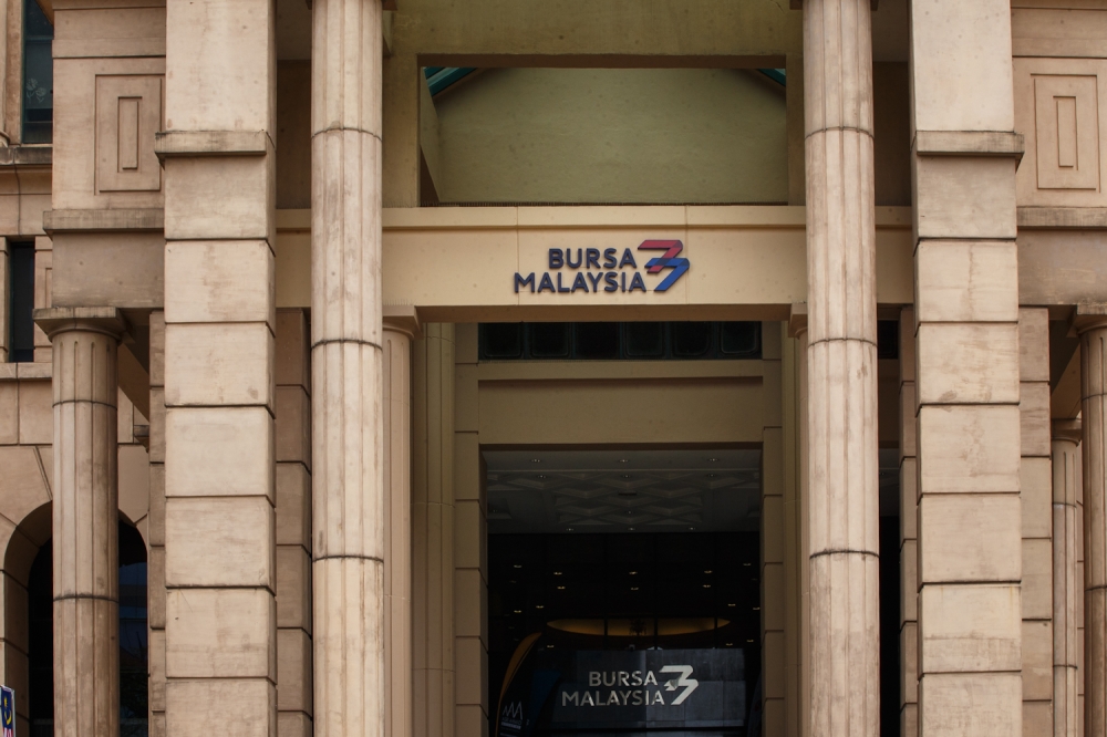 Bursa Malaysia seen trading range bound next week after KLCI breaks 1750