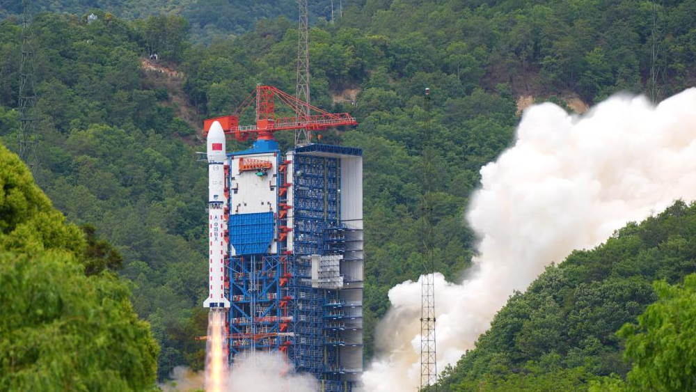China launches new test satellite for internet technology