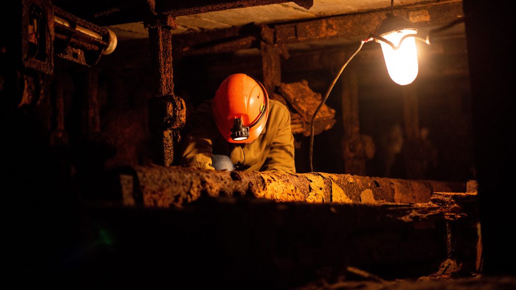 China mine collapse kills five, days after deadly Shanxi blast