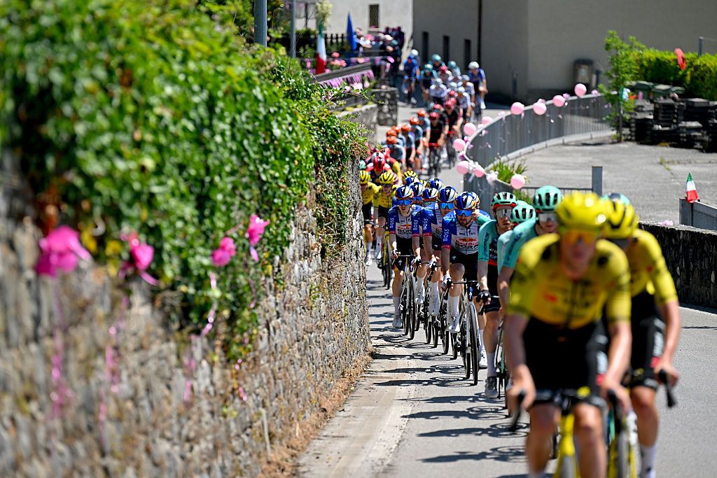 Bikes, planes, buses and automobiles – Giro d’Italia faces final 600km transfer to Rome