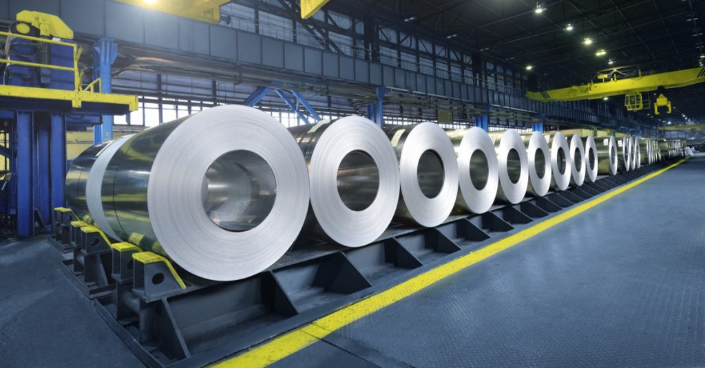 The US reduced imports of rolled steel by 30.5% y/y in January–April