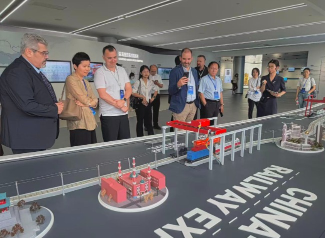 Chongqing Launches Int’l Research Projects on Chinese Modernization, Global South Development