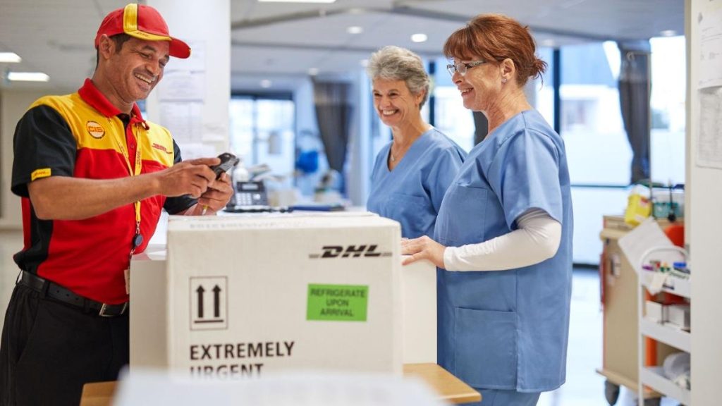 DHL Supply Chain and Toho Holdings sign MoU to strengthen healthcare logistics in Japan