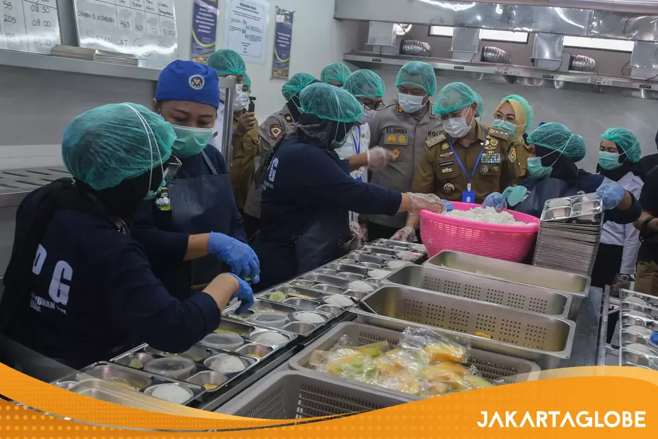 Indonesia Completes 222 Nutrition Service Centers to Support Free Meals Program