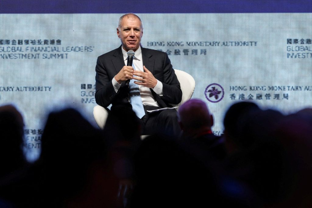 HSBC CEO courts clients to revive Hong Kong investment banking, Bloomberg reports