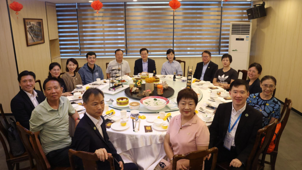 Allowance via mainland banks for HK retirees in Fujian, Guangdong