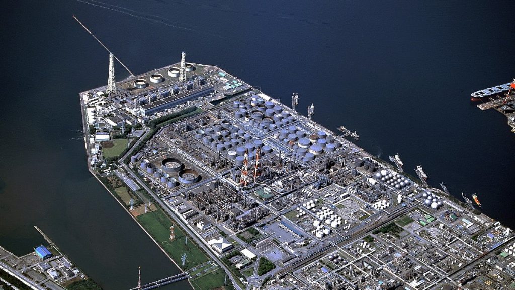 Japan pays record yen price for crude oil in May after Hormuz closure