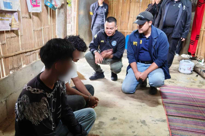Bangkok Post – Eight arrested over illegal ID‑card scheme linked to scams