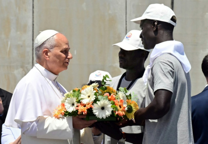 Bangkok Post – ‘All of us are migrants,’ pope says on last day in Spain