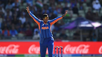 SHARMA STARS AS INDIA BEAT PAKISTAN IN FRONT OF RECORD GROUP STAGE CROWD