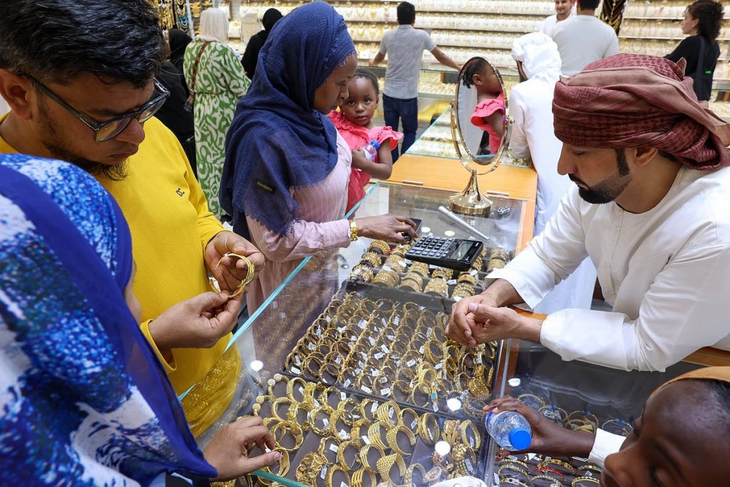 Dubai Gold Prices Hold Above Dh520 After Wild June Swings Between Dh542 and Dh492