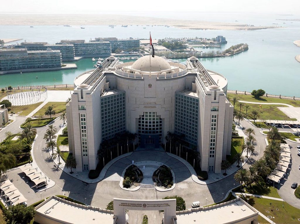 UAE condemns Iranian missile and drone attacks on Bahrain and Kuwait, reaffirms solidarity amid Gulf security escalation