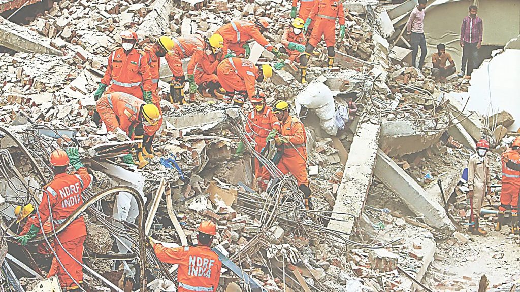 Mehrauli building collapse: Delhi Police seeks help from IIT-D to determine cause | Delhi News