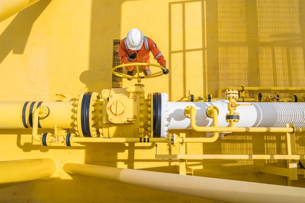 Oil Surge Sparks a Fresh Spotlight on ASX Oil and Gas Stocks