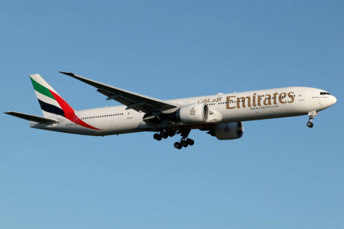 Emirates to offer insurance to reassure passengers travelling to Dubai