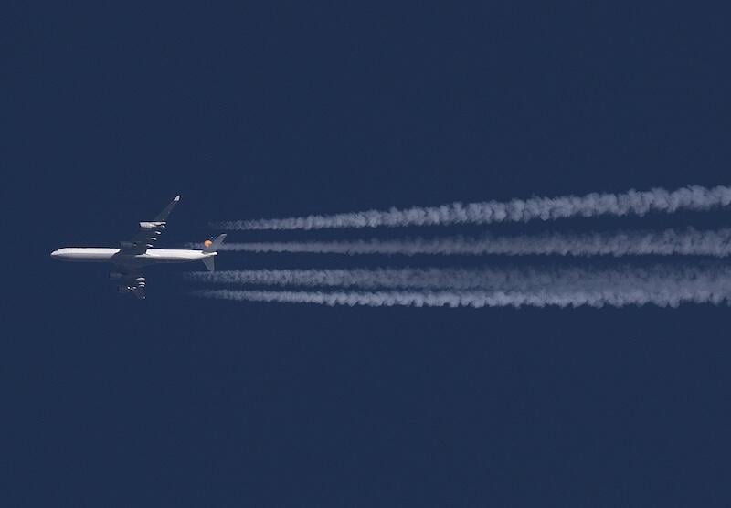 Carbon Analysis: Lufthansa’s Retirement Strategy