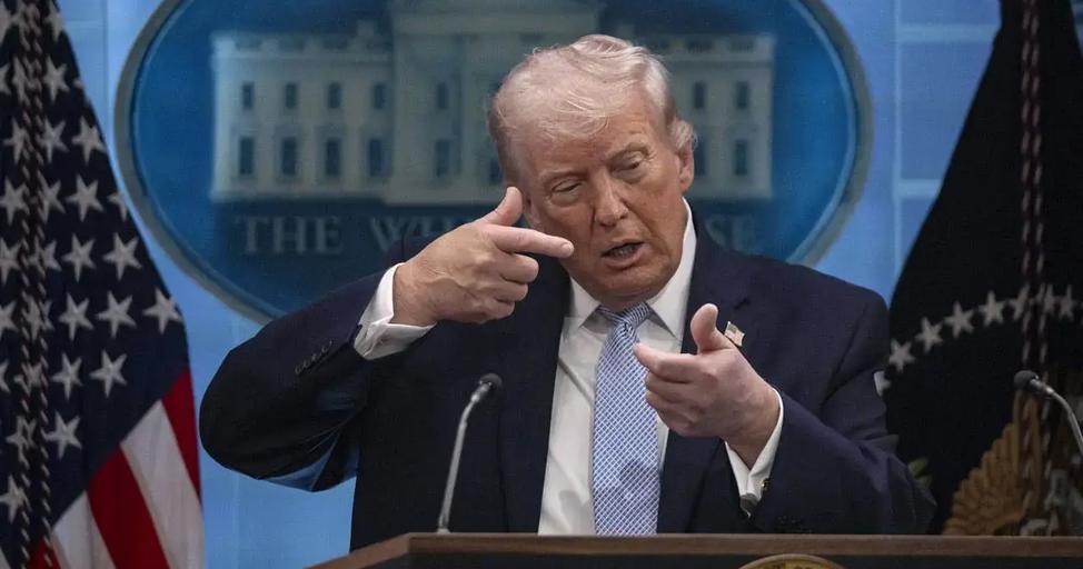 Trump Threatens to Continue Bombing; Pakistan and Japan Call for Talks