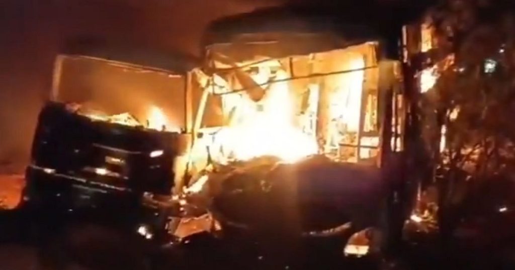 8 killed, 24 injured as bus crashes, catches fire on Delhi-Mumbai expressway