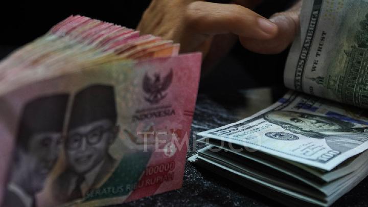 Indonesia Needs More Foreign Capital For Rupiah, Economist Says