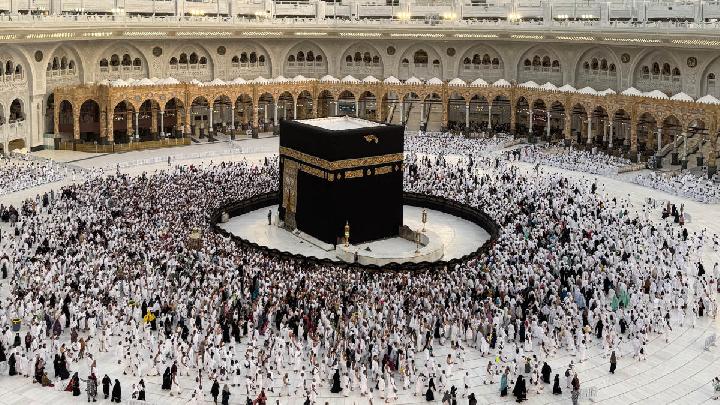 Indonesia Signals Possible Hajj Cost Increase for 2027