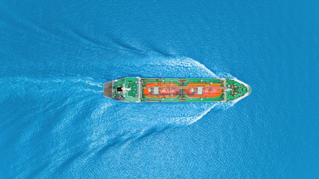 India Resumes Iraqi Oil Imports Despite Hormuz Shipping Risks