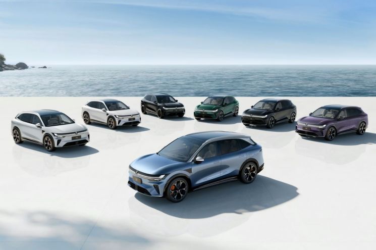 Geely Auto Group Sells 1.42 Million Units in H1, Achieves Record-High Performance