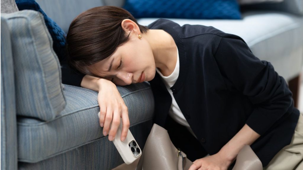 Temperature Up, Motivation Down: More Than Half of Japanese Workers Affected by Summer Heat Fatigue