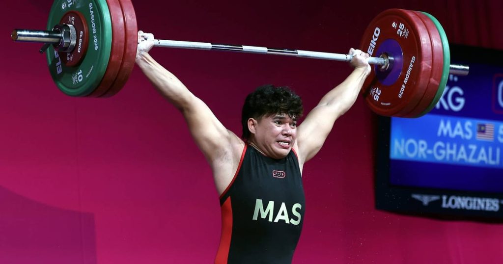 Syahmi breaks Games record to secure Malaysia’s fifth weightlifting gold