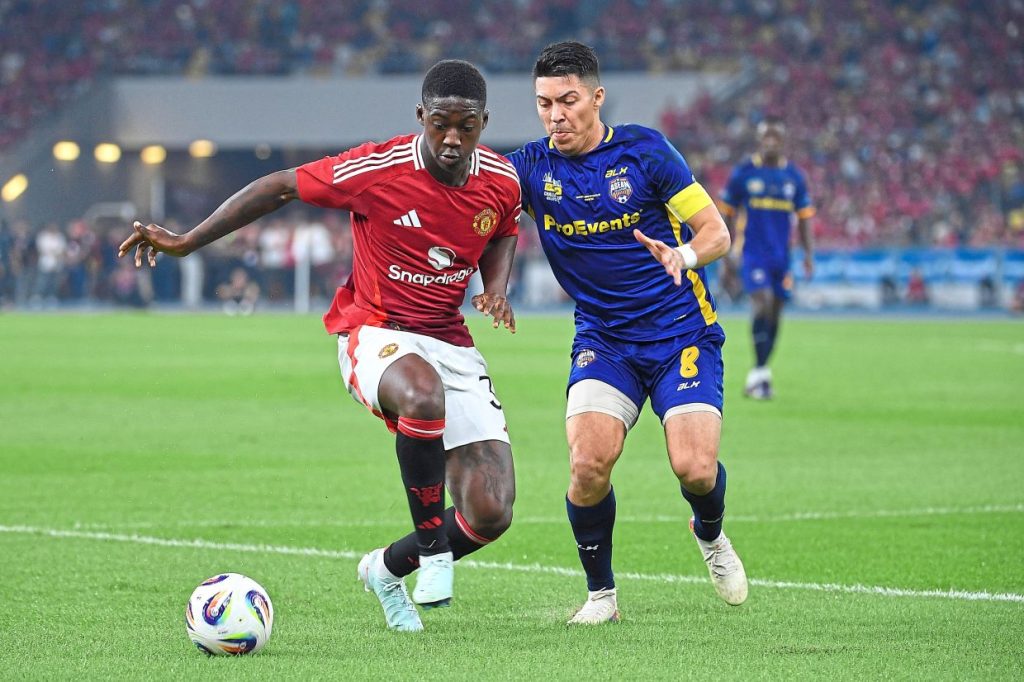 Football: Sergio grabs chance to play for Malaysia