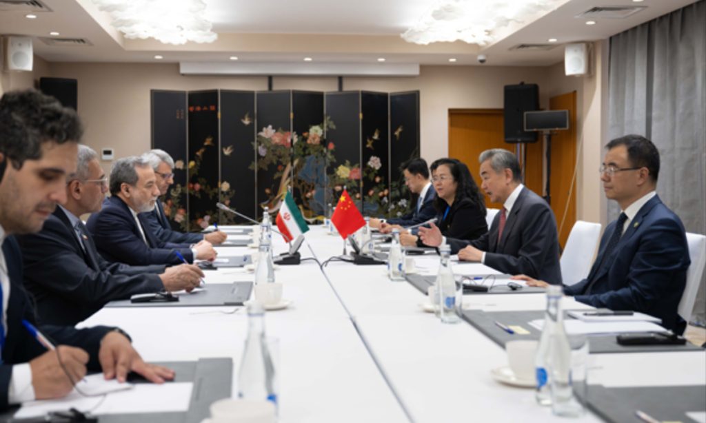 Chinese Foreign Minister urges early resumption of talks on Gulf tensions; Iran thanks China for peace efforts