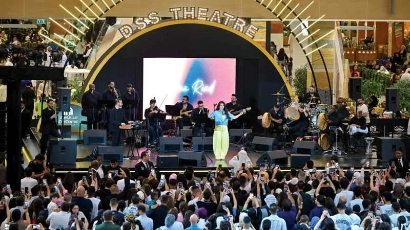 Rahma Riad opens Dubai Summer Surprises 2026 with spectacular concert at City Centre Mirdif