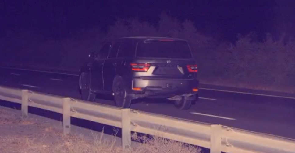 Dubai driver caught speeding over 230k/hr without number plate – Dubai Eye 103.8