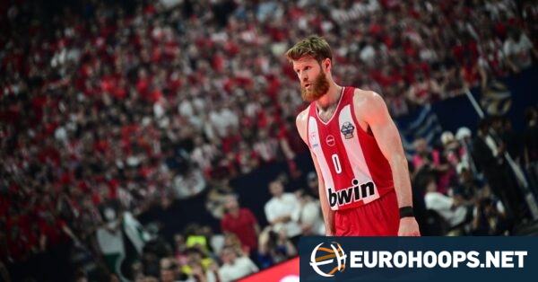 Olympiacos refused Dubai’s second offer for Thomas Walkup