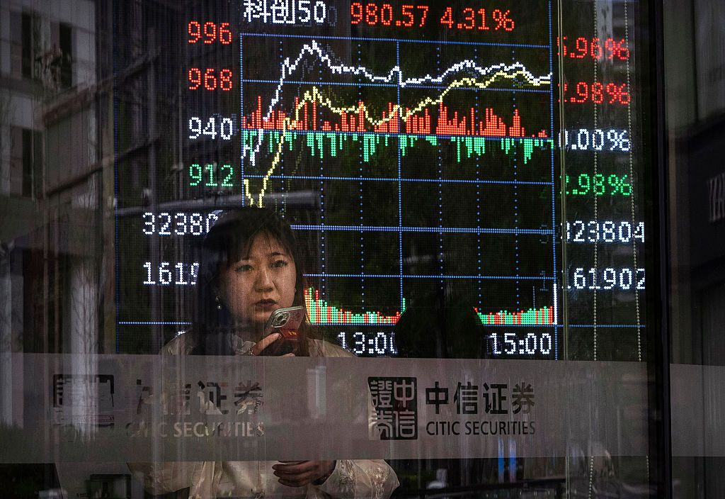 Does China’s Debt Problem Justify a Bet Against Beijing?
