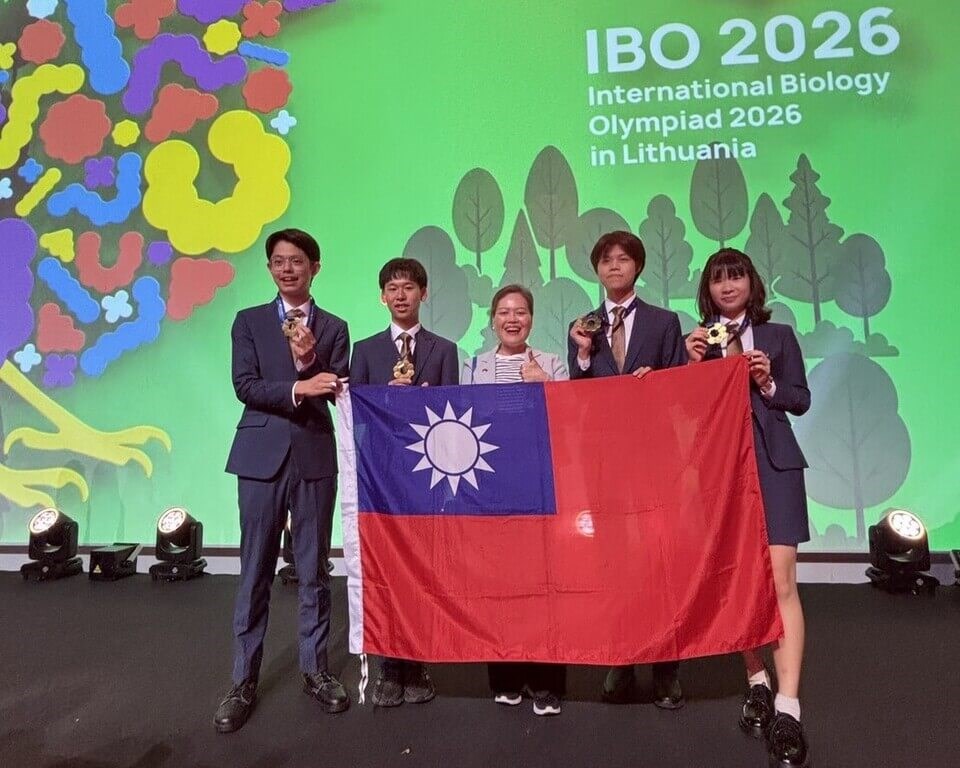 Taiwan’s students shine at international Biology, Chemistry Olympiads