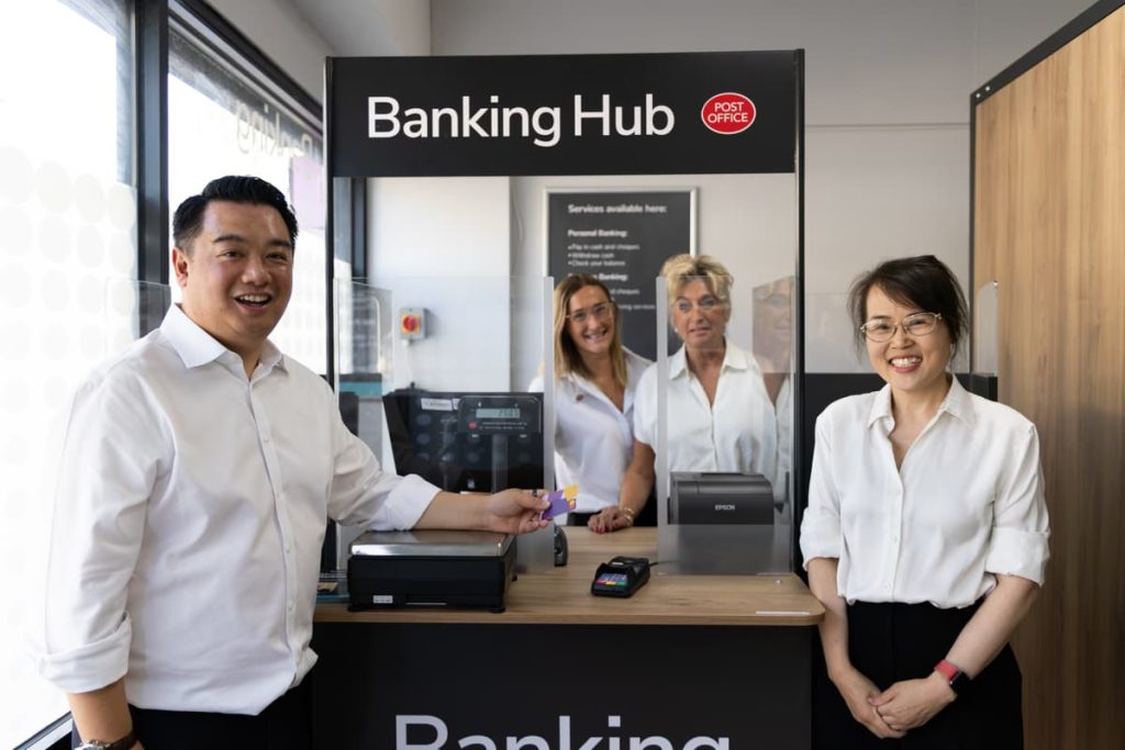 MP Alan Mak is first customer as new temporary Havant Banking Hub opens