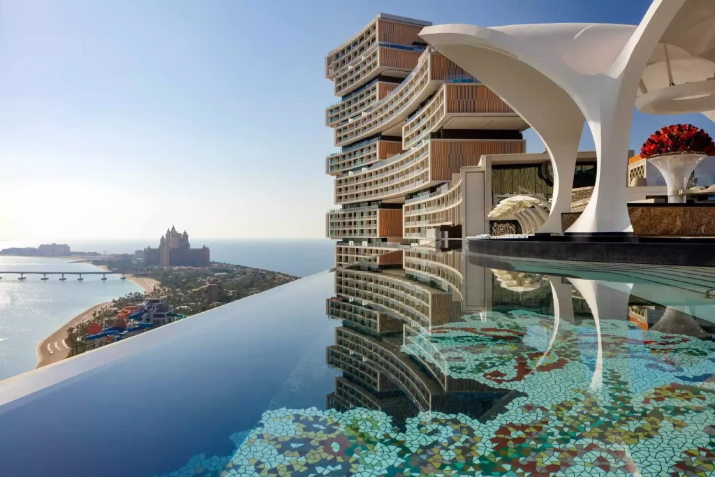 Atlantis Dubai Partners with Emirates to Reward International Guests