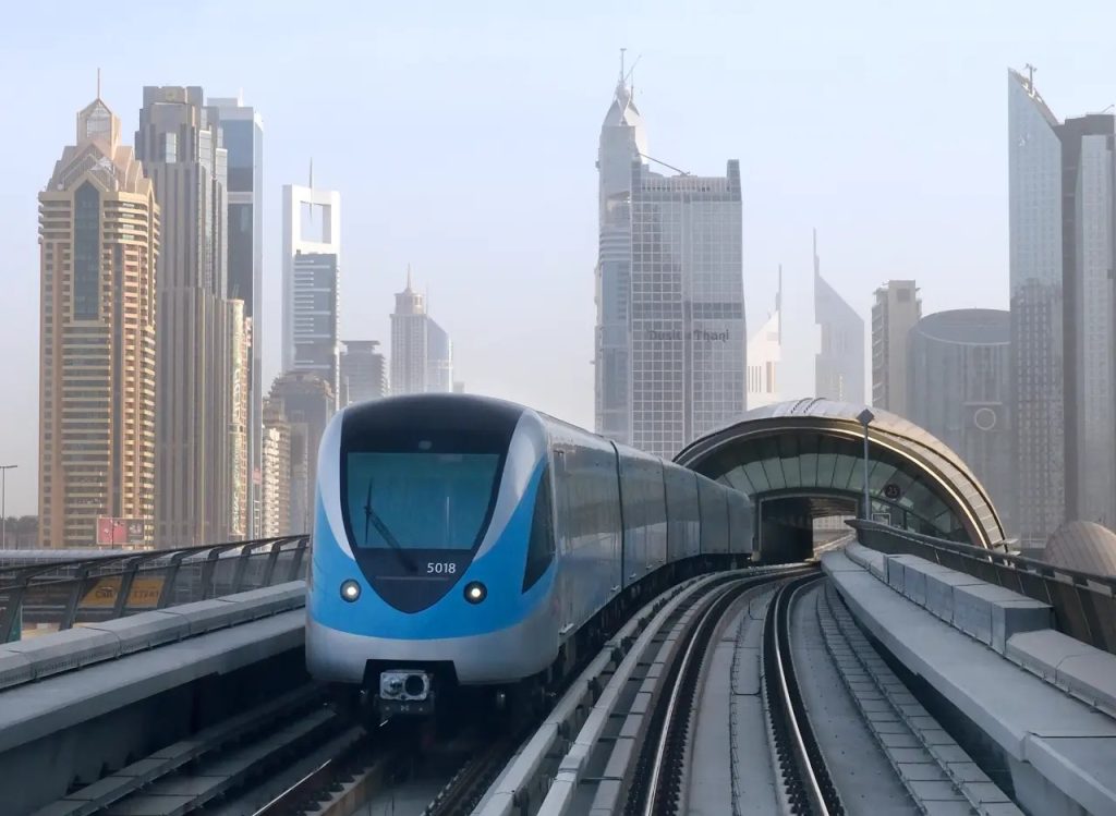 Dubai prepares 62 metro trains for the heat wave