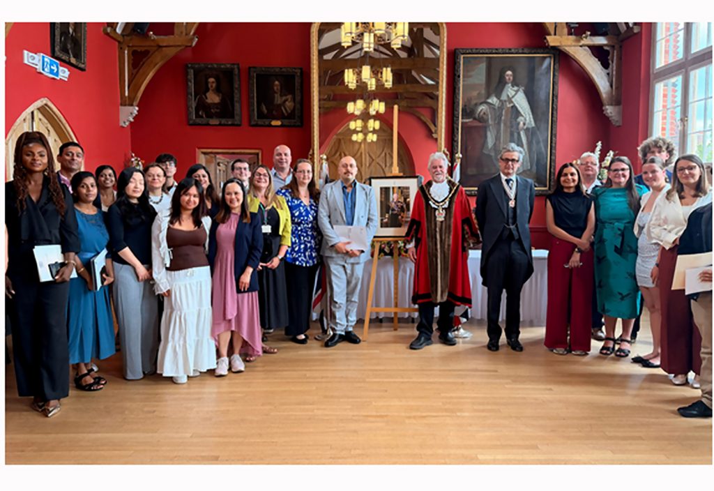 From Australia to Hong Kong: Wokingham welcomes 27 new citizens – Wokingham.Today