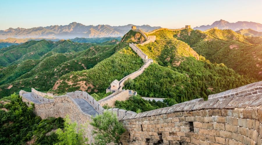 Trafalgar unveils Trailblazers programme with China fam UFG