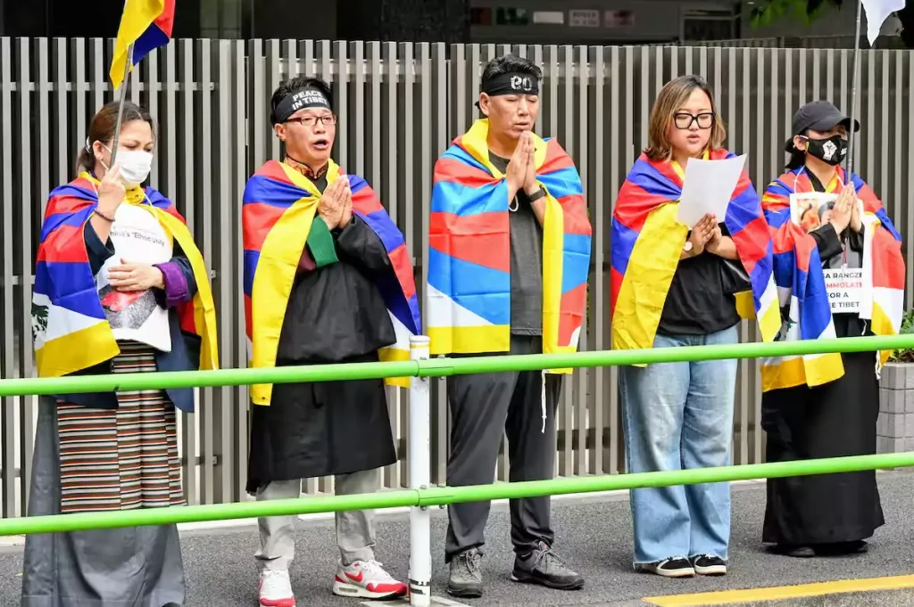 Tibetans in Japan Rally Against China’s Ethnic Unity Law
