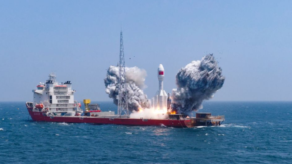 Chinese Gravity-1 rocket launches new satellites from sea