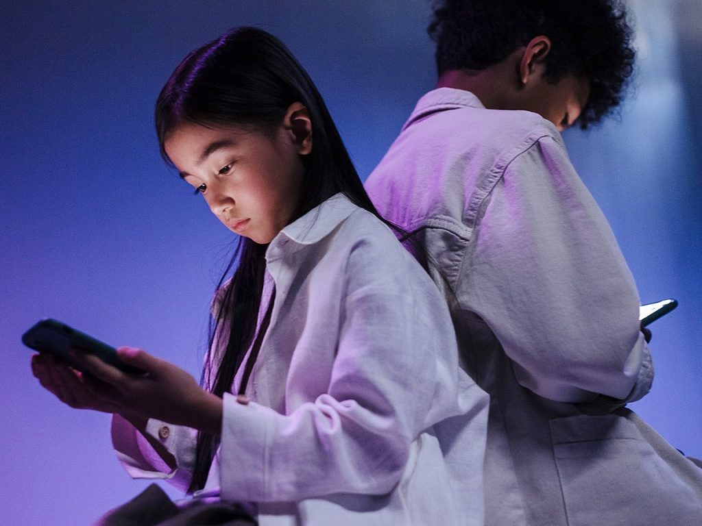UAE Social Media Ban for Under-15s: Why Age 15 Was Chosen and How New Age Verification Rules Will Work